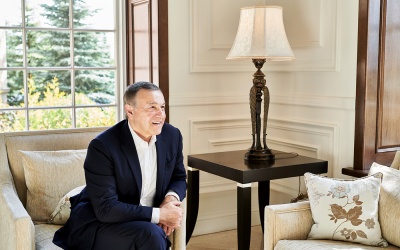 Президент Crocus Group Араз Агаларов — герой августовского номера журнала Forbes